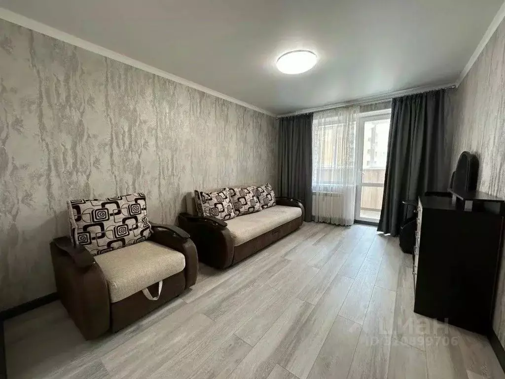 3-к кв. Оренбургская область, Оренбург ул. Высотная, 12 (95.0 м) - Фото 1