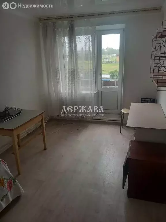 3-комнатная квартира: Федосеевка, улица Натальи Лихачёвой, 2 (63 м) - Фото 0