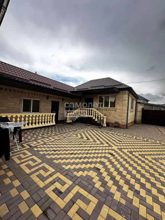 Дом в Кабардино-Балкария, Баксан ул. Толстого, 75 (180 м) - Фото 2