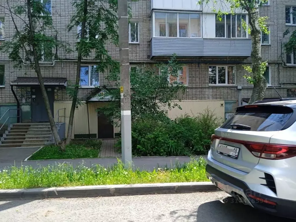 Помещение свободного назначения в Удмуртия, Ижевск ул. Коммунаров, 175 ... - Фото 2