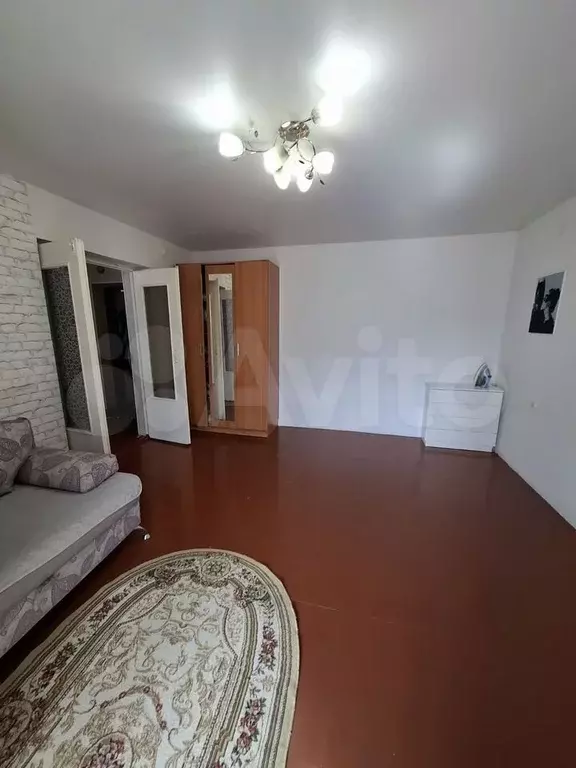1-к. квартира, 40 м, 2/10 эт. - Фото 1