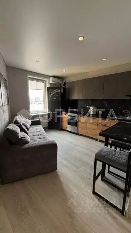 1-к кв. Тюменская область, Тюмень ул. Республики, 204к5 (33.0 м) - Фото 1