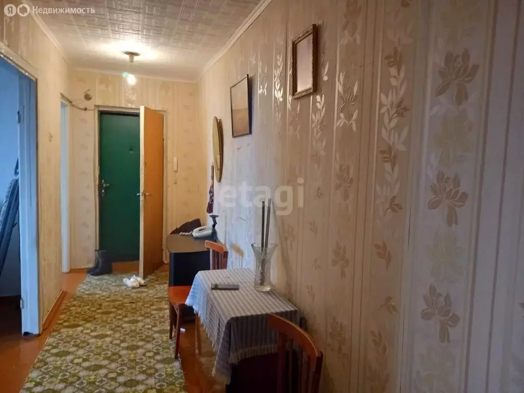 3-комнатная квартира: Губкин, улица Дзержинского, 94 (61.1 м) - Фото 1