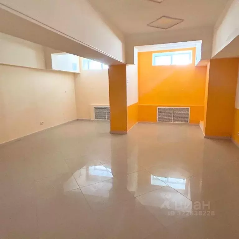 Офис в Саха (Якутия), Якутск 203-й мкр, 7 (38 м) - Фото 1