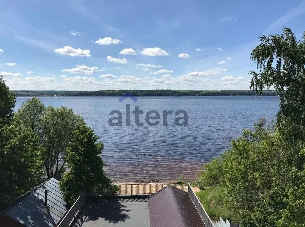 Дом в Татарстан, Лаишевский район, д. Матюшино ул. Садовая (300 м) - Фото 0
