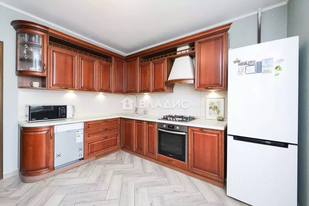 3-к кв. Калининградская область, Калининград Осенняя ул., 6А (99.0 м) - Фото 0