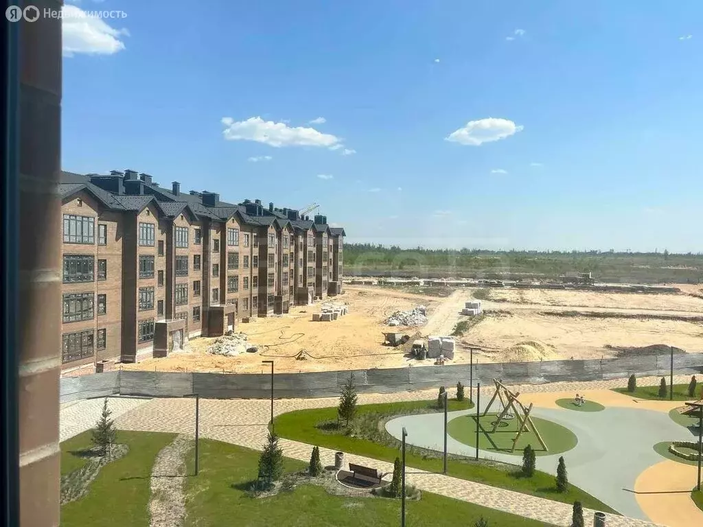 3-комнатная квартира: село Ямное, улица Графа Орлова, 5 (99.65 м) - Фото 2