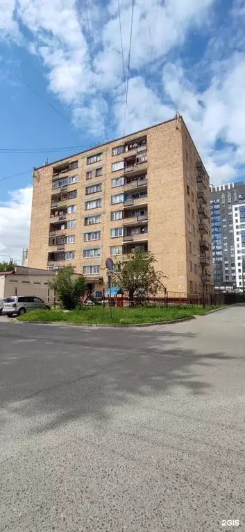 Комната 12 м в 4-к., 6/9 эт. - Фото 0