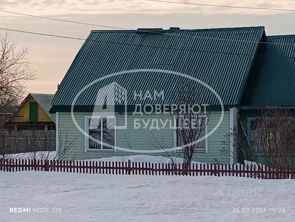 Дом в Пермский край, Добрянский муниципальный округ, с. Перемское ул. ... - Фото 1