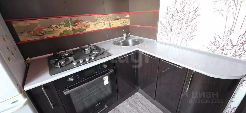 2-к кв. Пермский край, Березники ул. Свердлова, 160 (45.7 м) - Фото 1