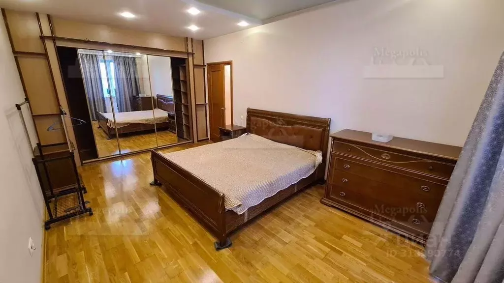 3-к кв. Санкт-Петербург аллея Поликарпова, 2 (107.0 м) - Фото 0