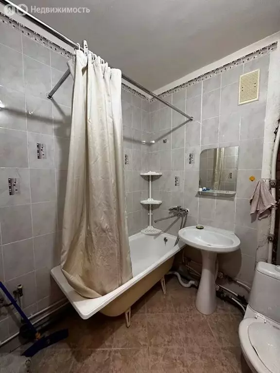 1-комнатная квартира: Аксай, Садовая улица, 31 (40 м) - Фото 1