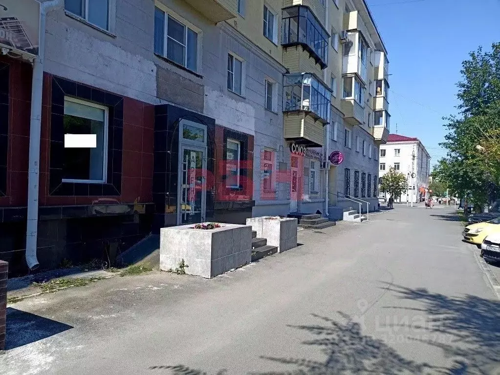 Офис в Курганская область, Курган ул. Кирова, 105 (84 м) - Фото 0