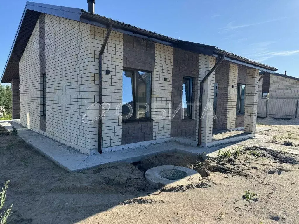 Дом в Тюменская область, Тюменский район, с. Успенка ул. Коммунаров ... - Фото 1