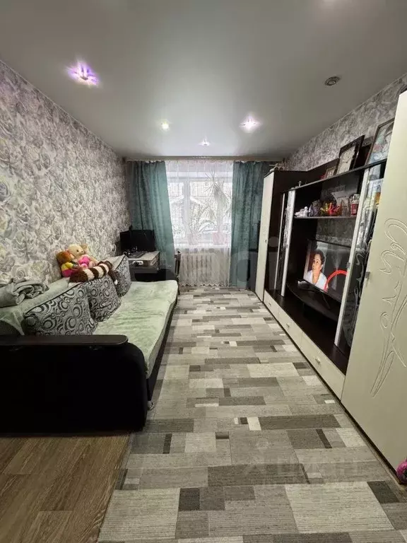 2-к кв. Нижегородская область, Выкса ул. Симы Битковой, 27 (40.4 м) - Фото 1