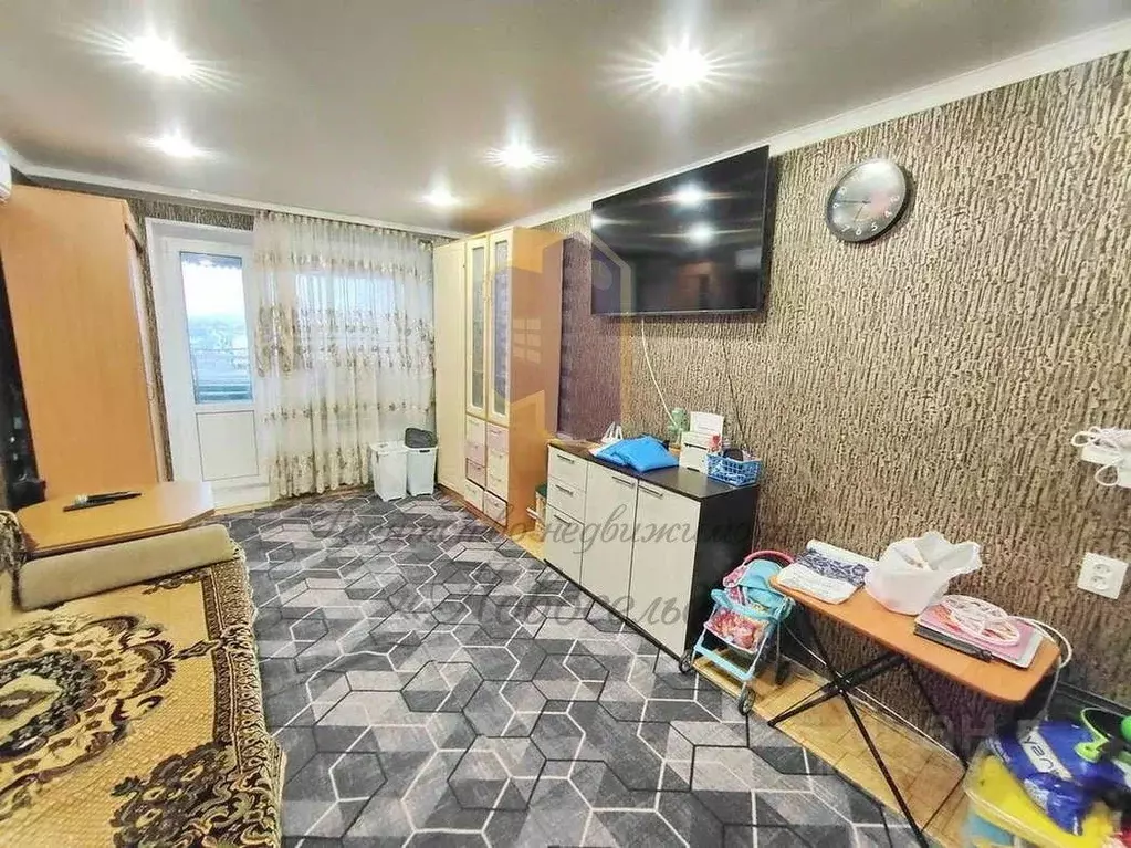 2-к кв. Белгородская область, Старый Оскол Приборостроитель мкр, 14 ... - Фото 1