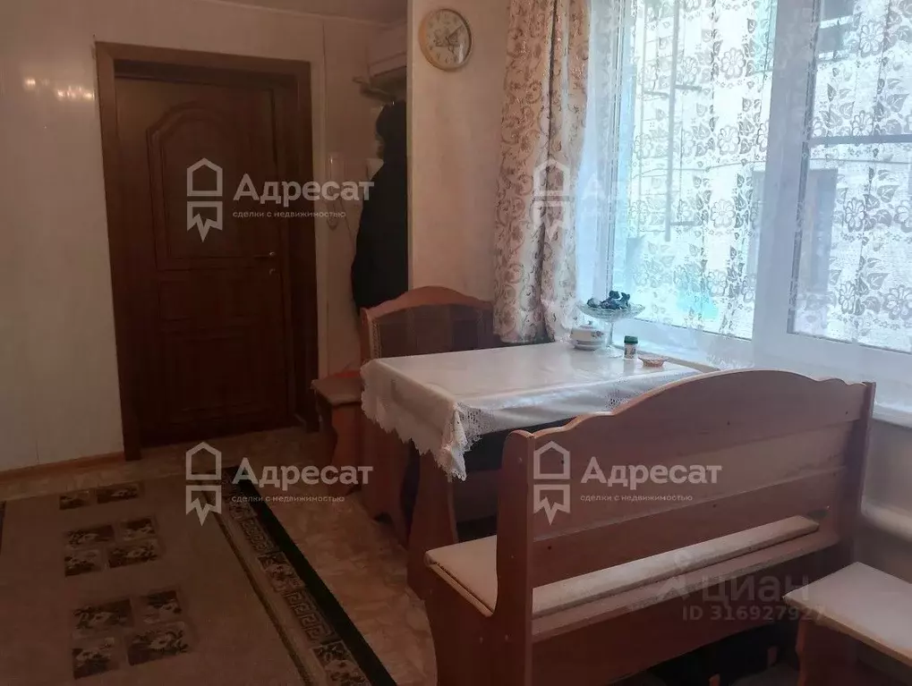3-к кв. Волгоградская область, Волгоград Ардатовская ул., 2А (56.3 м) - Фото 1