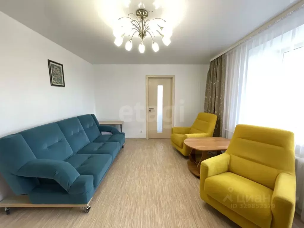 3-к кв. Тюменская область, Тюмень ул. Пермякова, 52 (63.7 м) - Фото 2