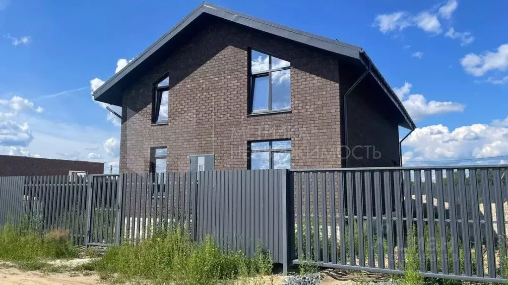 Коттедж в Тюменская область, Тюменский район, д. Решетникова  (175 м) - Фото 1