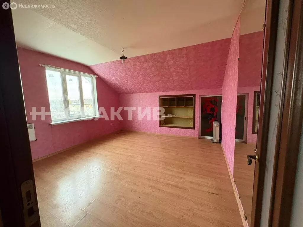 3-комнатная квартира: Октябрьский, Октябрьская улица, 28Г (61.8 м) - Фото 1