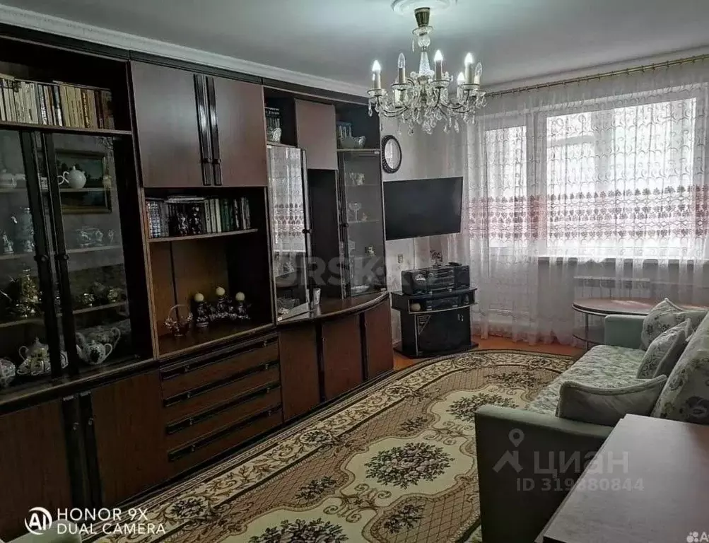 2-к кв. Оренбургская область, Орск Новый город мкр, ул. Новосибирская, ... - Фото 0
