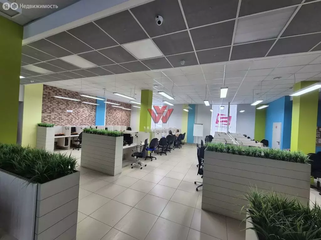 Офис (230 м) - Фото 1