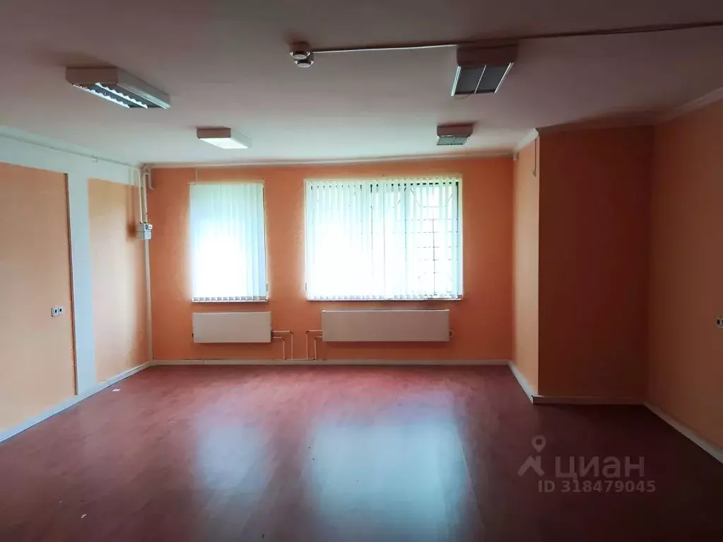 Помещение свободного назначения в Калужская область, Балабаново г. ... - Фото 1