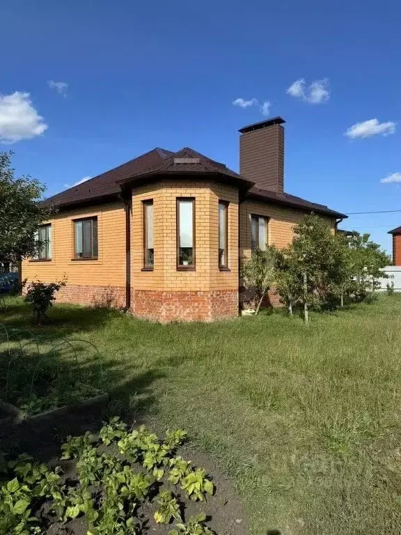 Дом в Белгородская область, Белгородский район, Никольское с/пос, с. ... - Фото 1