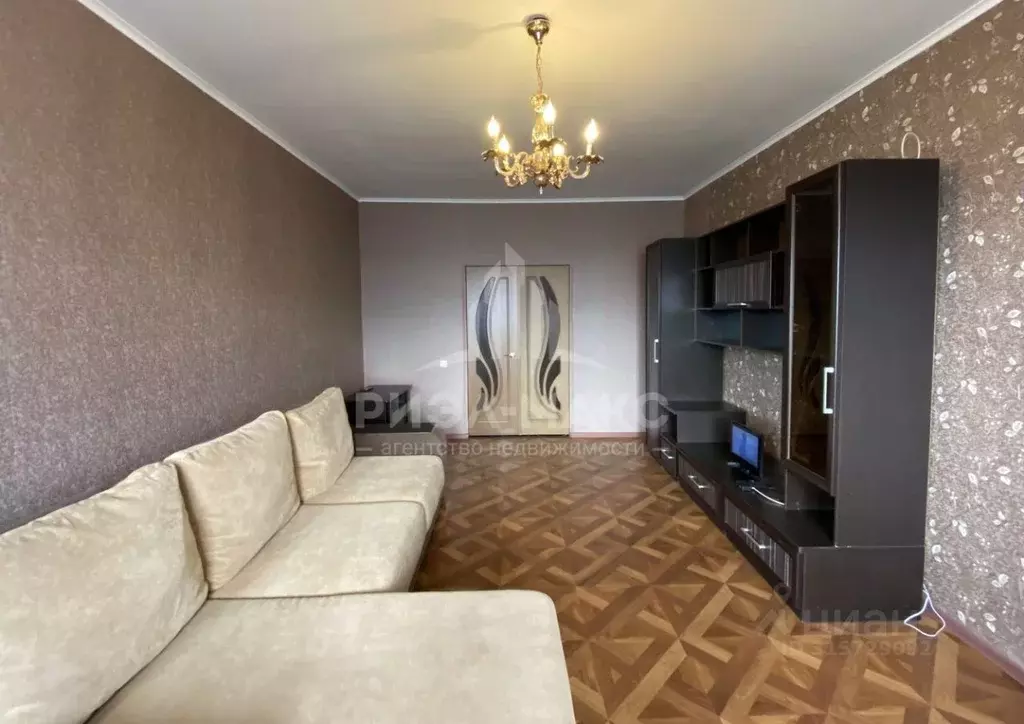 2-к кв. Брянская область, Брянск Московский просп., 49к1 (80.0 м) - Фото 1