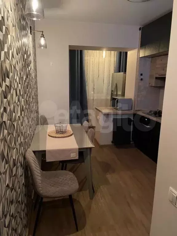 1-к. квартира, 40 м, 8/9 эт. - Фото 1
