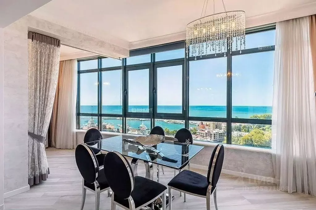 3-к кв. Краснодарский край, Сочи Центральный мкр, ул. Войкова, 21 ... - Фото 1