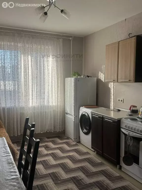 1-комнатная квартира: деревня Островцы, микрорайон Новые Островцы, ... - Фото 1