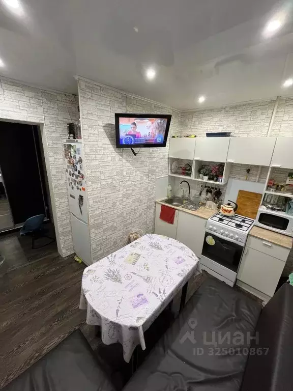 2-к кв. Тверская область, Тверь пос. Элеватор, Центральная ул., 24 ... - Фото 2