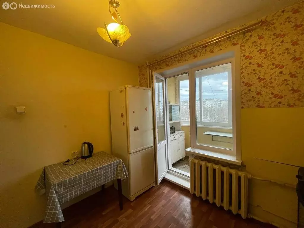 1-комнатная квартира: Йошкар-Ола, улица Эшкинина, 9 (35 м) - Фото 1