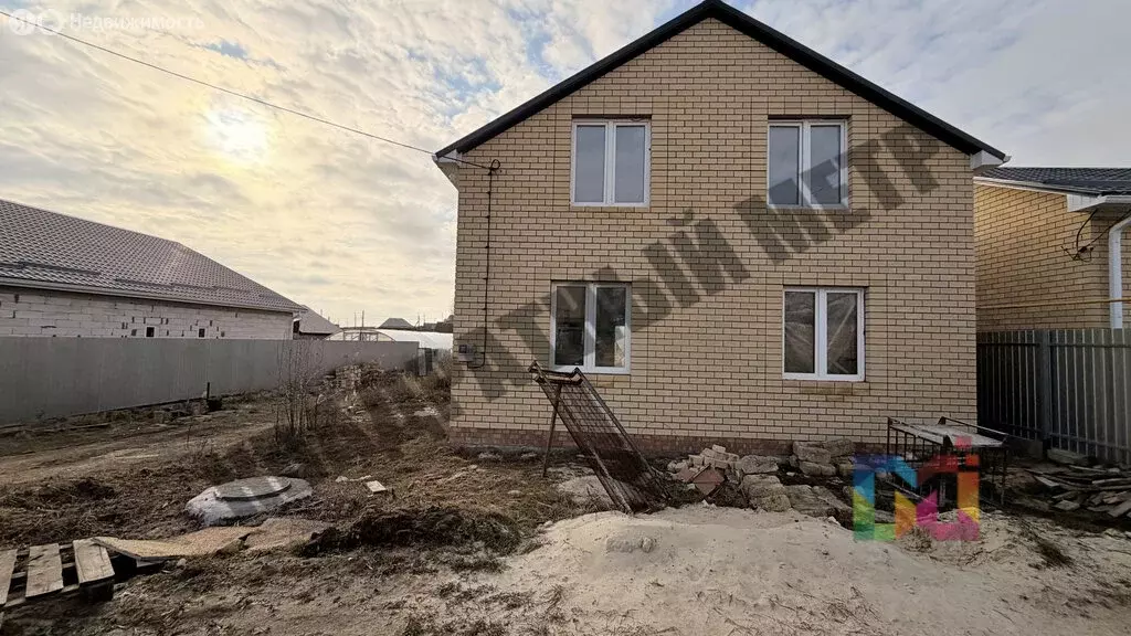 Дом в Элиста, 10-й микрорайон, 38А (106 м) - Фото 1