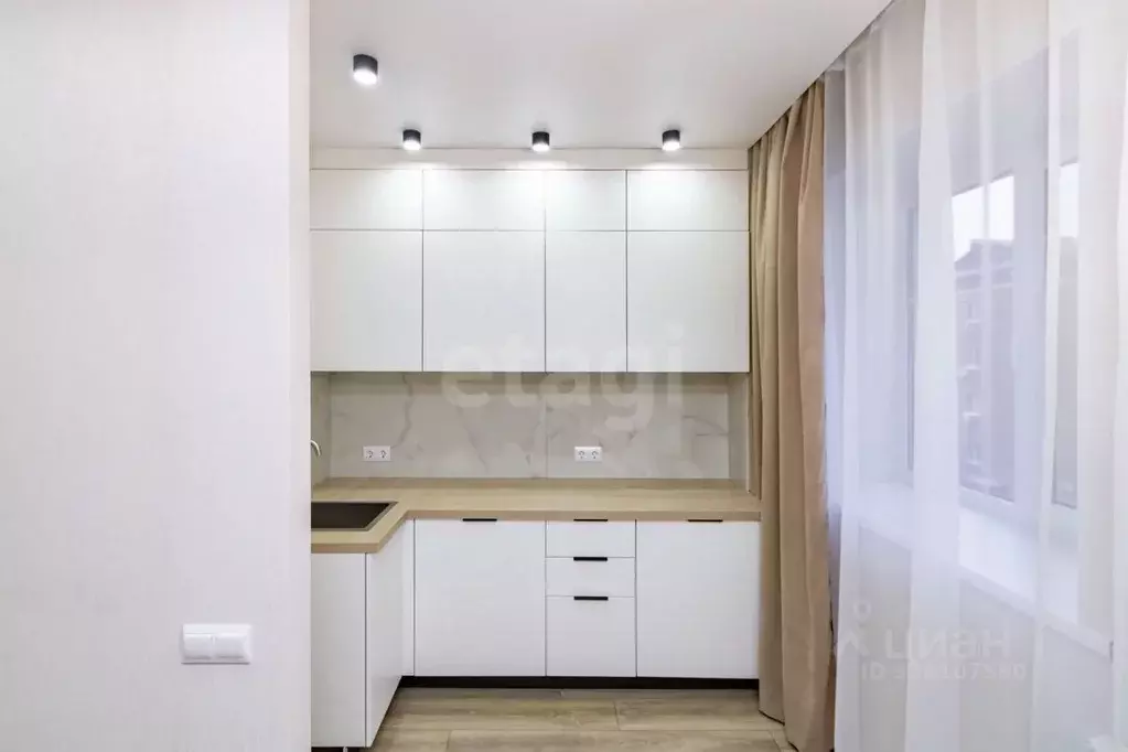 1-к кв. Тюменская область, Тюмень ул. Республики, 144 (31.0 м) - Фото 1