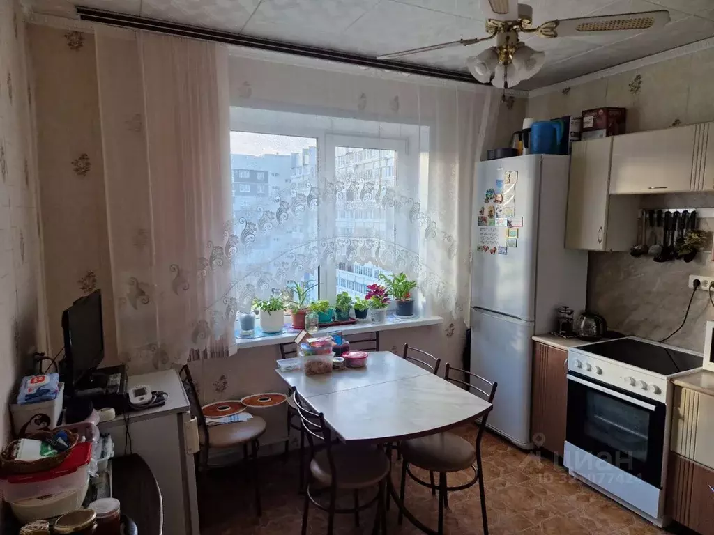 3-к кв. Самарская область, Тольятти ул. 70 лет Октября, 5 (65.0 м) - Фото 1