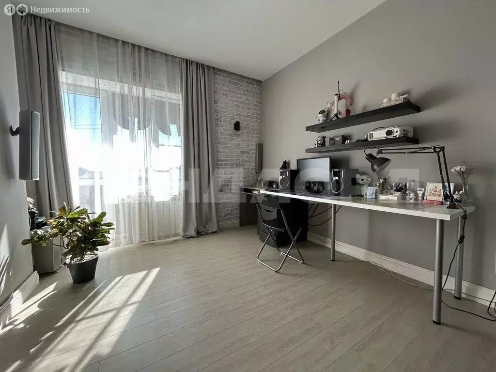 1-комнатная квартира: Батайск, Октябрьская улица, 109 (54 м) - Фото 1