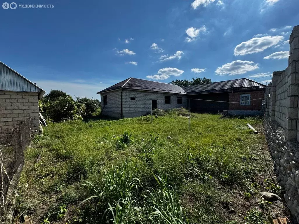 Дом в село Анзорей, Красноармейская улица, 55 (120 м) - Фото 2