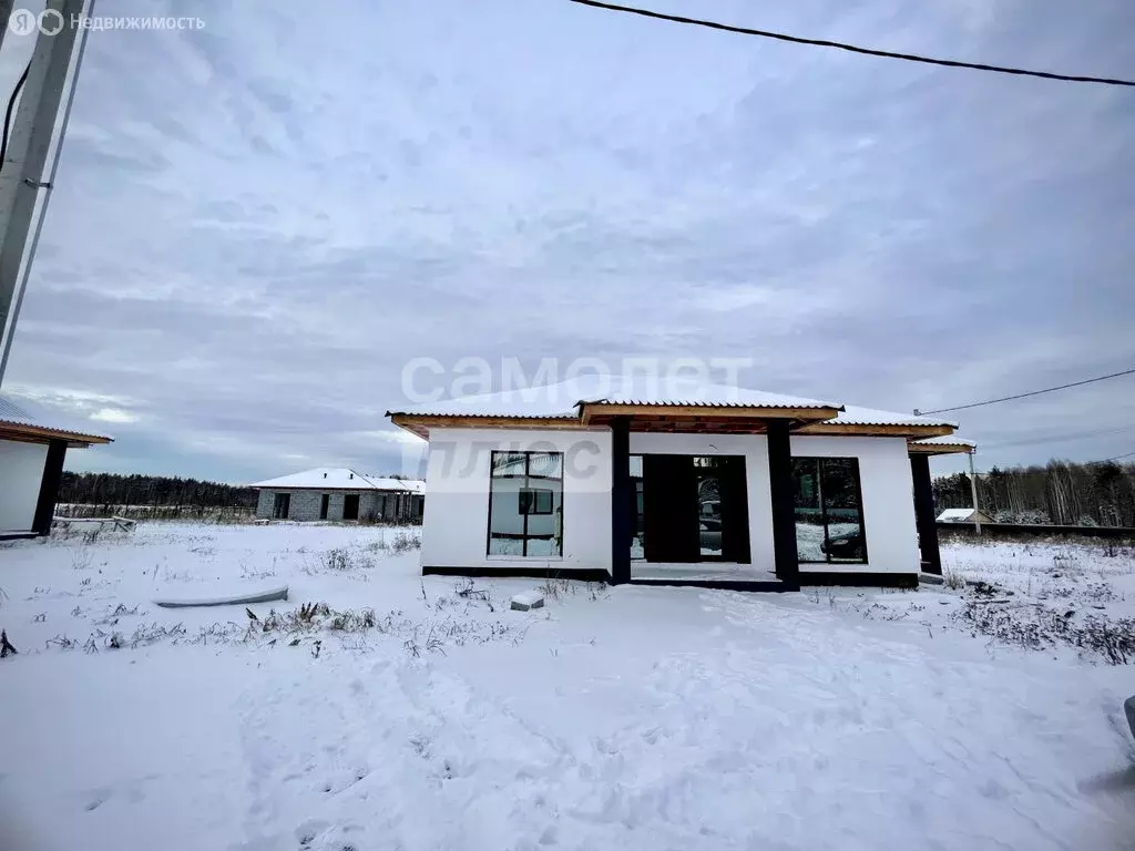 Дом в посёлок Сарапулка, Радужная улица (69 м) - Фото 1