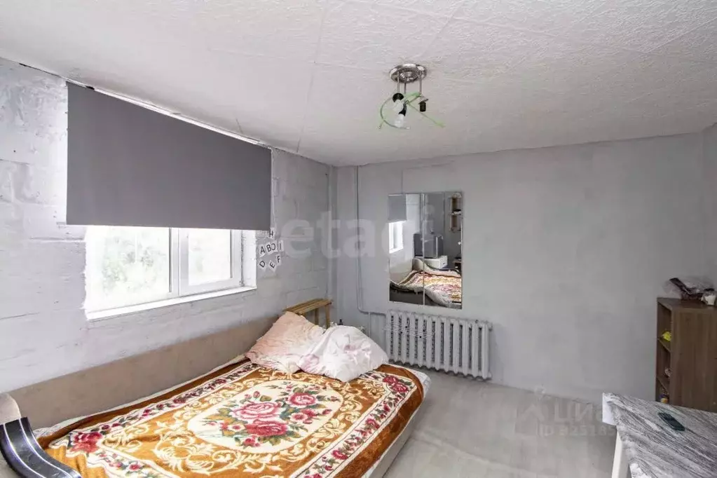 Комната Тюменская область, Тюмень ул. Республики, 220 (15.0 м) - Фото 1