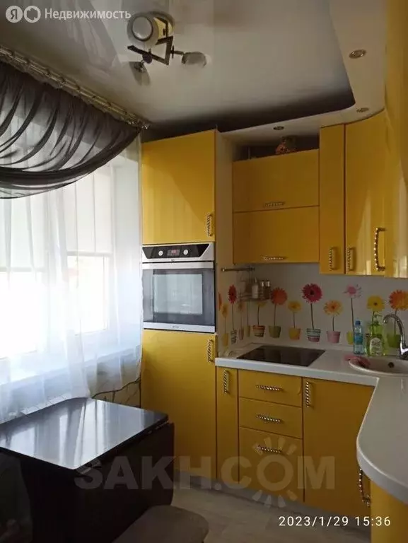 3-комнатная квартира: Южно-Сахалинск, Пограничная улица, 22 (47.1 м) - Фото 1
