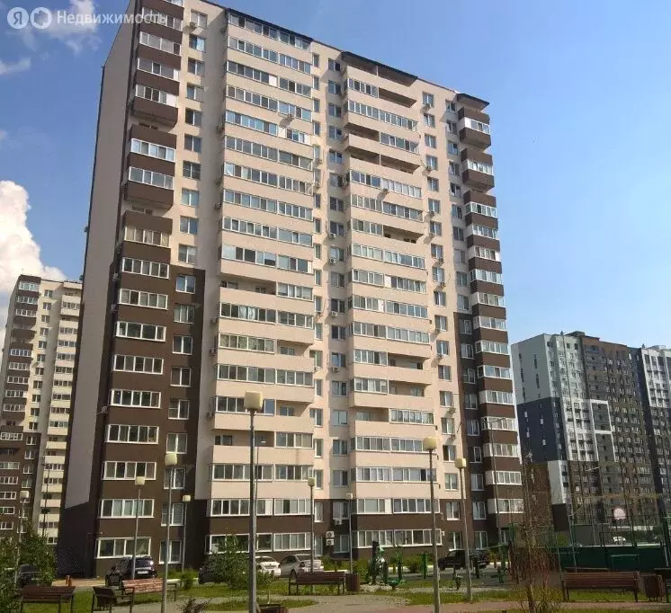 Квартира-студия: Тюмень, улица Вадима Бованенко, 3 (22 м) - Фото 2