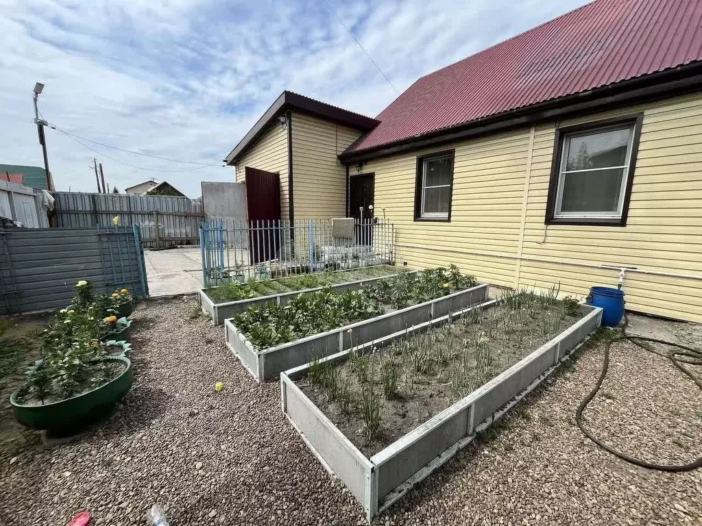 Дом в Иркутская область, Ангарск ул. Серова, 29 (106 м) - Фото 2