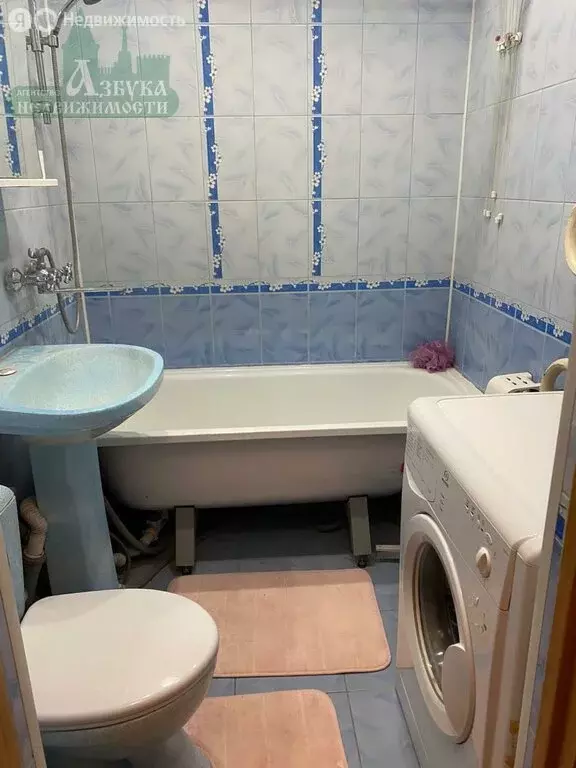 1-комнатная квартира: Смоленск, улица Кирова, 41 (32 м) - Фото 0