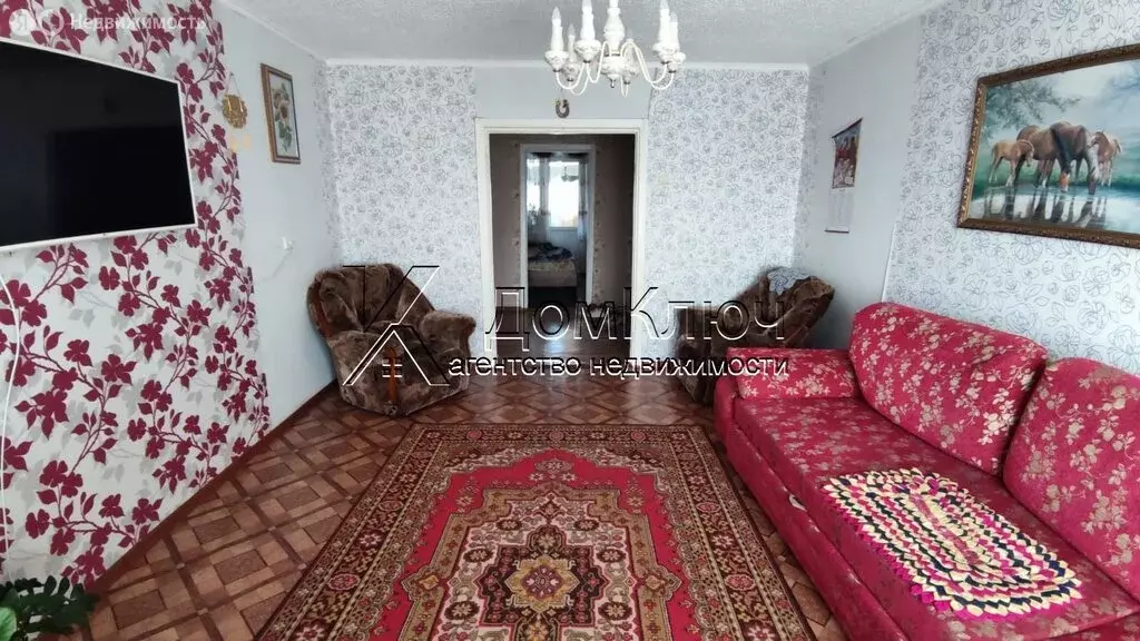 4-комнатная квартира: Кумертау, Вокзальная улица, 3 (78.3 м) - Фото 1