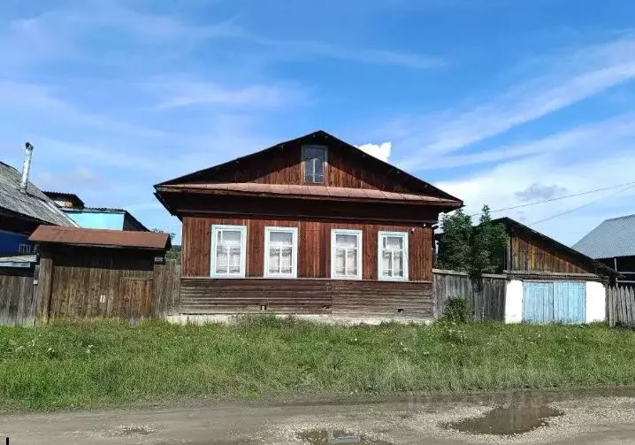Дом в Свердловская область, Красноуфимский муниципальный округ, пос. ... - Фото 1