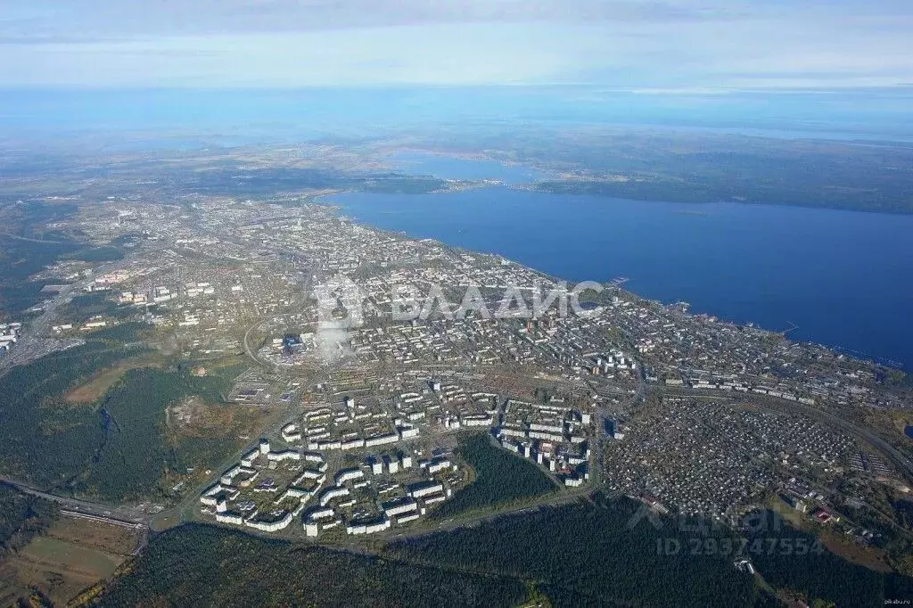 Производственное помещение в Карелия, Петрозаводск пл. Гагарина, 3 ... - Фото 0