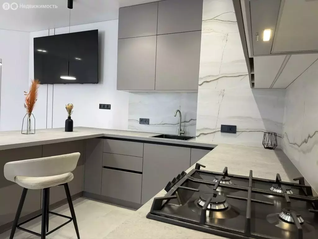 3-комнатная квартира: Ставрополь, улица Тухачевского, 31 (89 м) - Фото 1