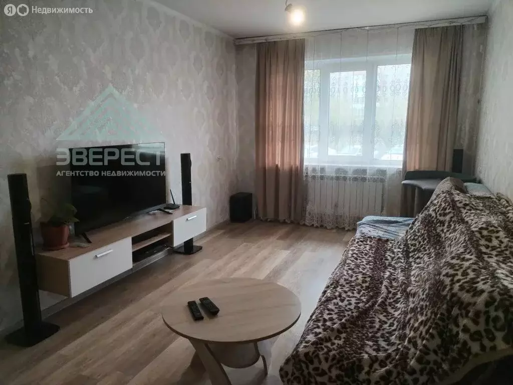 3-комнатная квартира: Абакан, улица Пушкина, 170 (61 м) - Фото 2